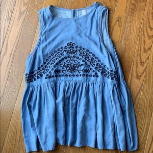 Women’s Peplum Top 💙